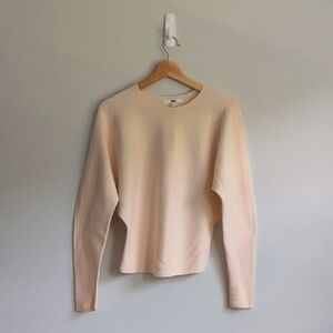 Uniqlo 3D Knitt Cream Sweater